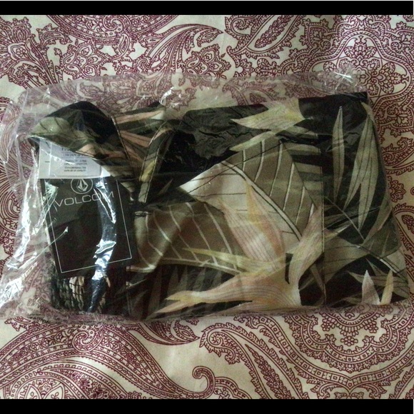 2X HP! NWT Volcom Gen Wow Crop Top - Picture 5 of 6